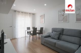 Rent Flat in Centre. Piso temporal / corta estancia