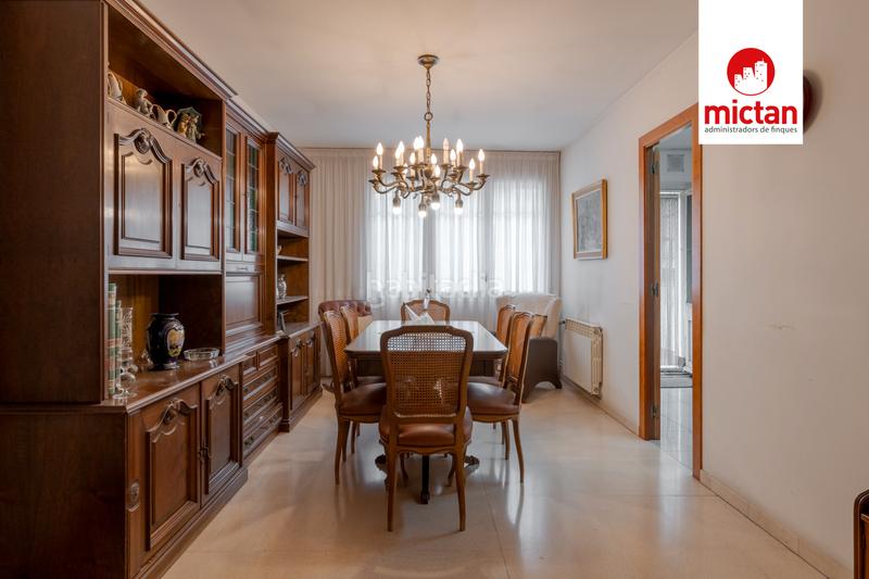 Foto 5b0b71bf-4c32-4cbb-bdcd-4d1e735d6795. Miete etagenwohnung mit heizung in Centre Cornellà de Llobregat