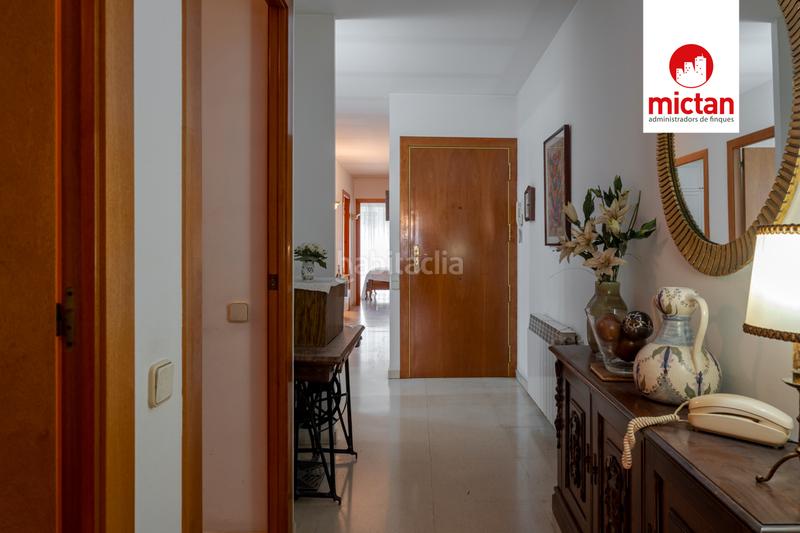 Foto 710c097c-4cb4-4bf3-84c5-6ab8896aadbf. Rent flat with heating in Centre Cornellà de Llobregat