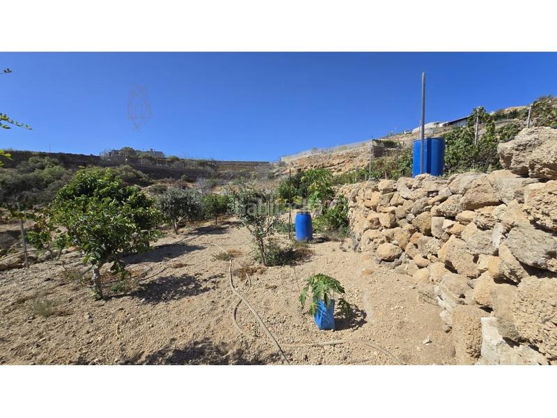 Foto 0f0d0edf-498d-4924-a59b-06223f84a865. Country house with parking in Fasnia