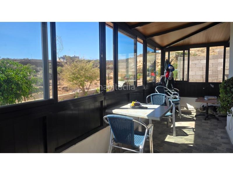 Foto 16dadbf6-f1f2-49e6-832b-643ab88030ca. Country house with parking in Fasnia