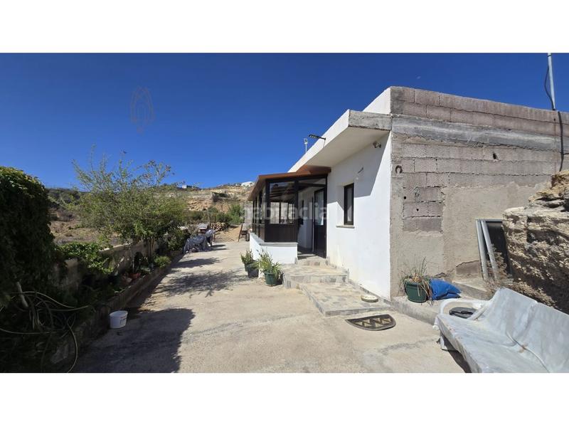 Foto c9cc07a7-c081-454e-a15a-33bf6527c4cb. Country house with parking in Fasnia