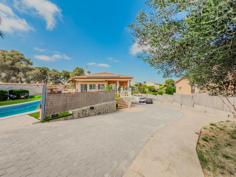 Foto 38caf6f2-dc36-4caa-802a-bbfe89cfbd5e. Maison avec parking piscine dans Canyelles