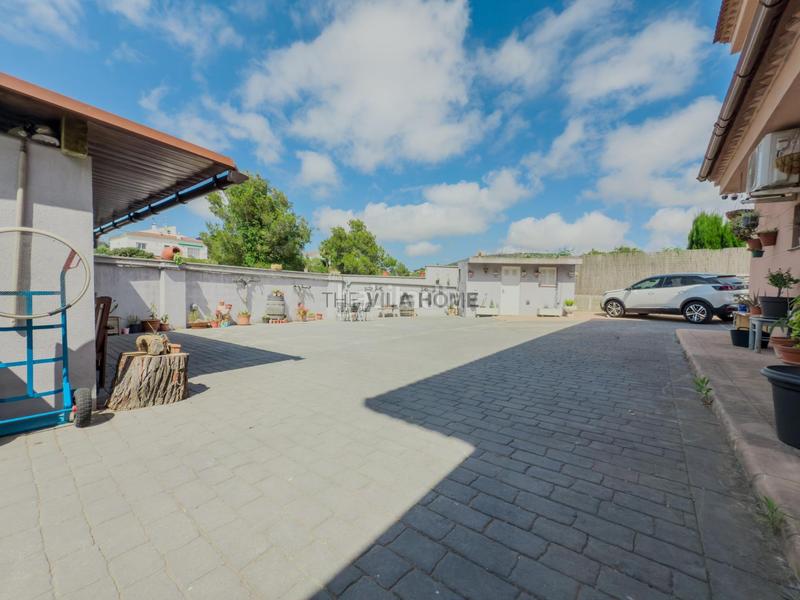 Foto 45de97f3-e6ff-4f72-8b24-16d931f005be. Maison avec parking piscine dans Canyelles