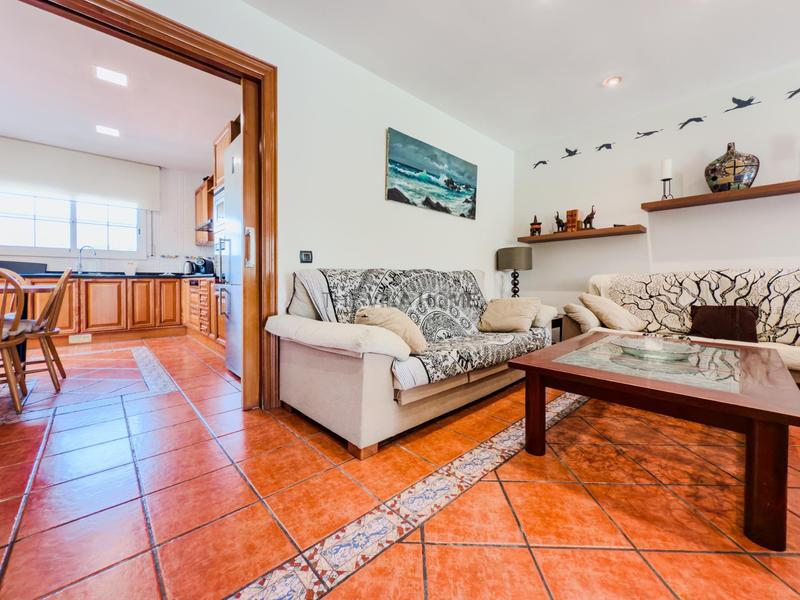 Foto 6135d658-023a-4163-8c12-875a7bc041c6. Maison avec parking piscine dans Canyelles