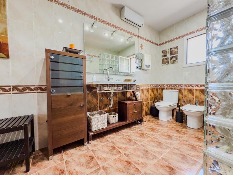 Foto ab993ddf-2a2b-46f4-bb45-9cc91f2c3bdf. Maison avec parking piscine dans Canyelles