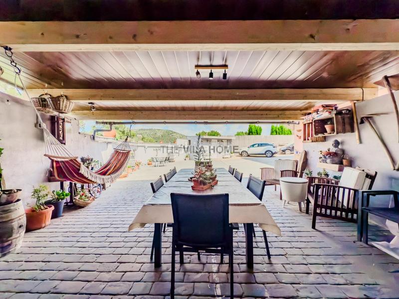 Foto d30262f6-ae3a-45eb-b102-2fd30346a8ec. Maison avec parking piscine dans Canyelles