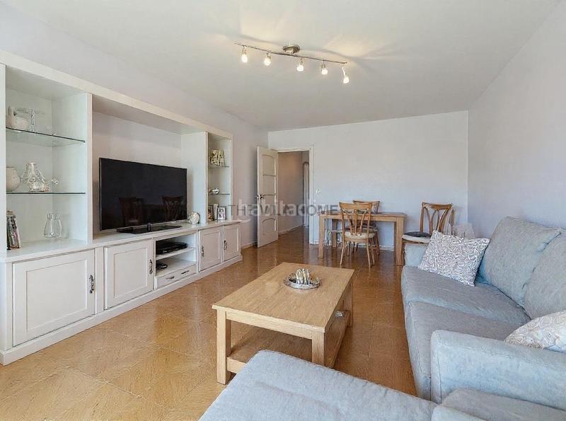 Foto efc77174-0249-49f9-8c87-6dbf563c144b. Piso  con balcón en centre vila en Centrevila Vilanova i la Geltrú