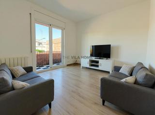 Pis  Calle de pau benach. Piso reformado con acabados de calidad y luz natural