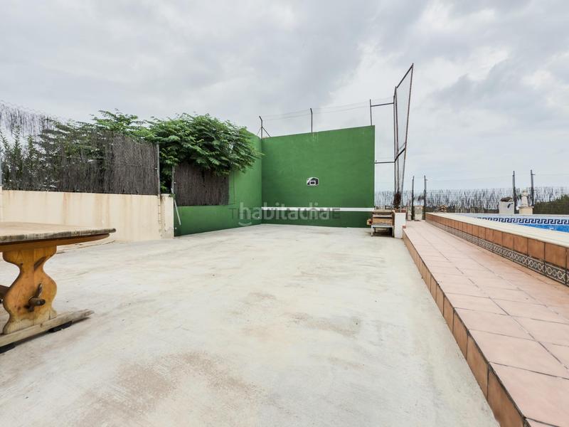 Foto 22e24ac5-c424-468c-8cdd-549e4ae51135. Casa con parcheggio piscina in Santa Maria Vilanova i la Geltrú
