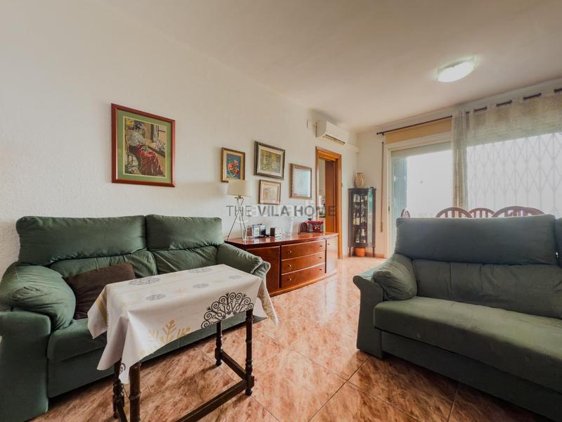 Foto b7d58b6b-10b0-4aee-9450-26e289263364. Casa con parcheggio piscina in Santa Maria Vilanova i la Geltrú