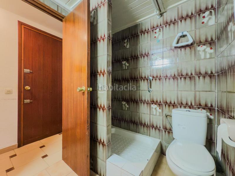 Foto e3ee4132-5359-47d3-9bf3-ea1996935c63. Dúplex duplex a reformar a 100 mts de la playa en Calafell