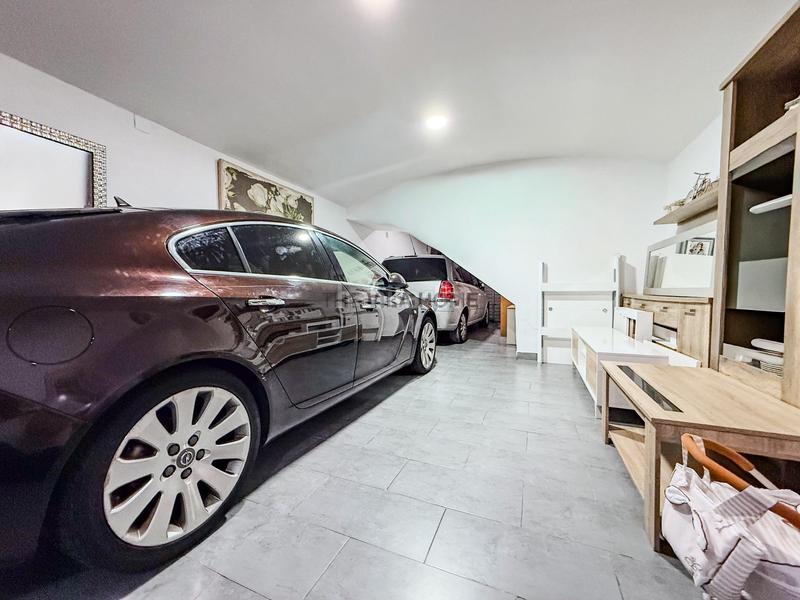 Foto fb8336d0-efe8-4ce5-af65-a0db9b725aaf. Casa a schiera con parcheggio in Centrevila Vilanova i la Geltrú