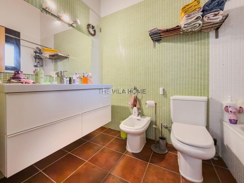 Foto 334f8f50-7963-4ebf-959a-7b17b9ec9378. Casa adossada amb calefacció aparcament a Olivella