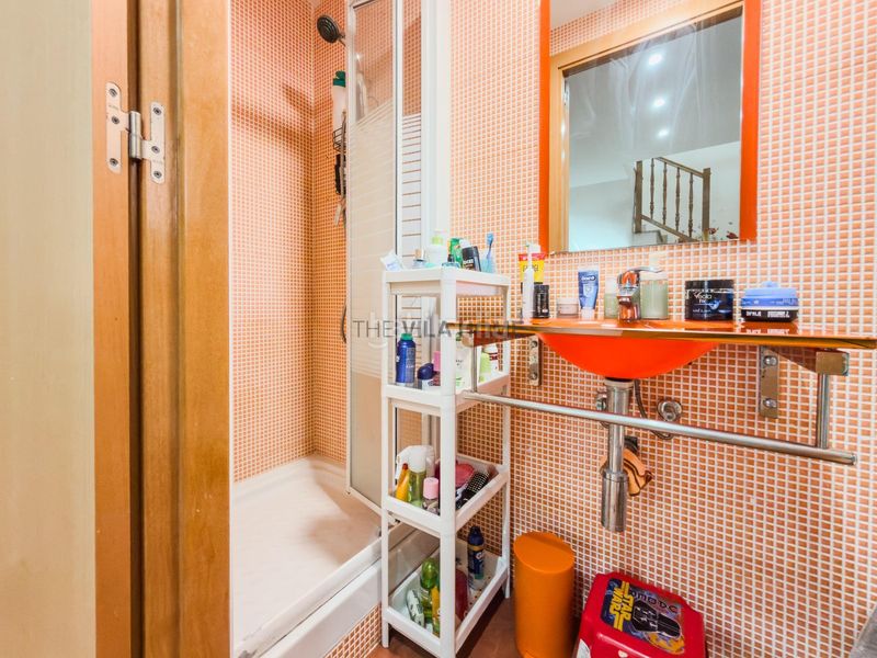 Foto 566e3640-4a10-4836-a13f-d309ac12b2c0. Casa adossada amb calefacció aparcament a Olivella