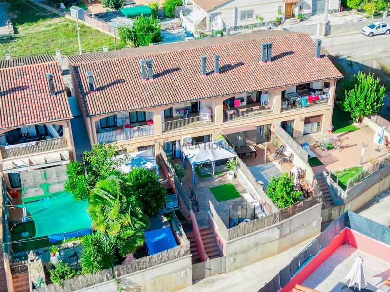 Foto 5e1ec757-0424-4046-a0f6-820bfc2c73e4. Casa adossada amb calefacció aparcament a Olivella