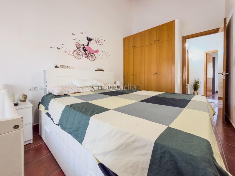 Foto c67a79eb-2fb5-44ce-bfe8-1f1e7eb5ebc3. Casa adossada amb calefacció aparcament a Olivella