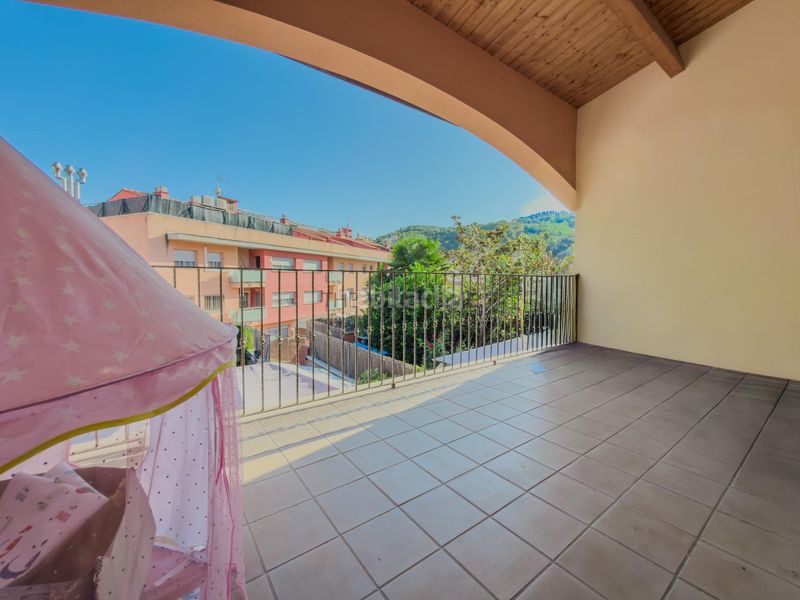 Foto f5ed0451-57ac-4133-a231-e30bed317472. Casa adossada amb calefacció aparcament a Olivella