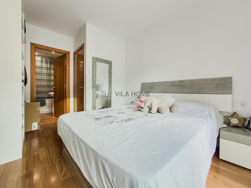 Foto 7d6d8f78-efd3-4e5a-8b81-9a6c5fe395ce. Flat with heating parking in Centrevila Vilanova i la Geltrú