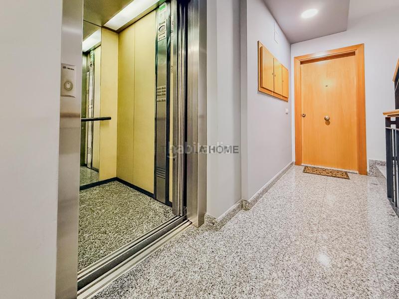 Foto 8db32910-1e94-4134-a4d9-7dc3bbae11fb. Flat with heating parking in Centrevila Vilanova i la Geltrú