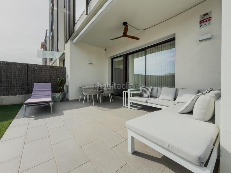 Foto 897bd68f-1a1f-4385-be67-f961ed9b84b2. Piso planta baja con amplia terraza en La Collada-Sis Camins Vilanova i la Geltrú