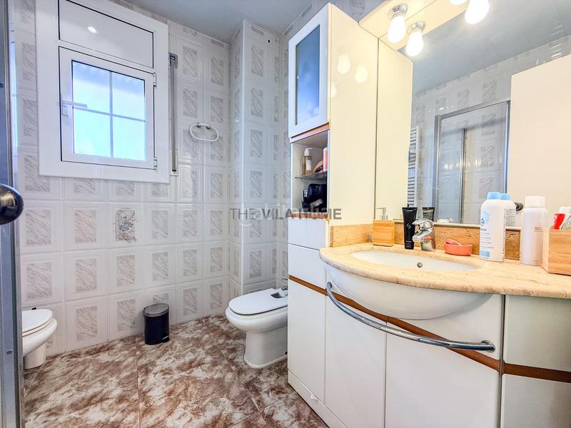 Foto 8e5df71b-33bf-49ae-b41f-b83d7047fd99. Chalet casa de una planta en Cunit residencial Cunit