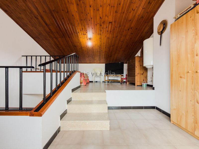 Foto 9a3129b1-2f43-4859-98d9-2cd4b3c0fe06. Casa a schiera con parcheggio in Can Nicolau - Les Sorres - Valparaiso Cunit