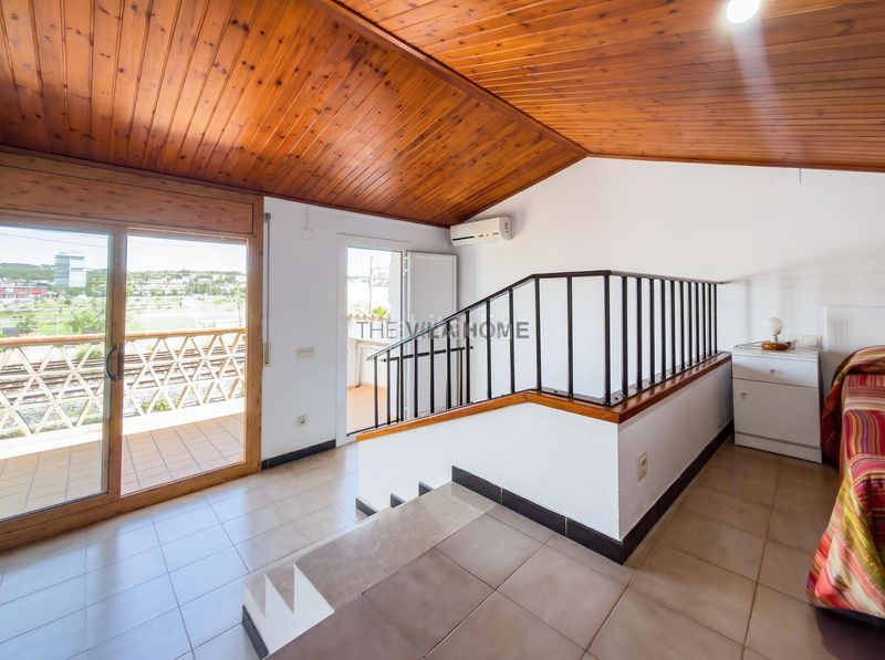 Foto b009d584-1b64-4d0b-b6a7-0114bff58fce. Casa adossada amb aparcament a Can Nicolau - Les Sorres - Valparaiso Cunit