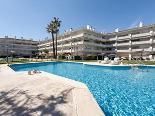 Flat in Ribes Roges. Piso primera linea de mar