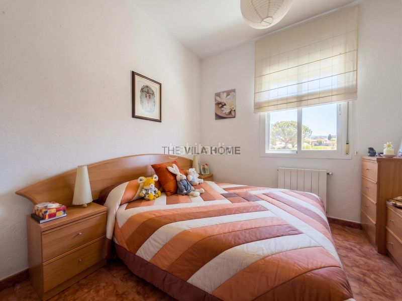 Foto a474e50c-b557-4ba4-99ca-a4fb3e5f9fa6. Casa amb calefacció aparcament a Canyelles