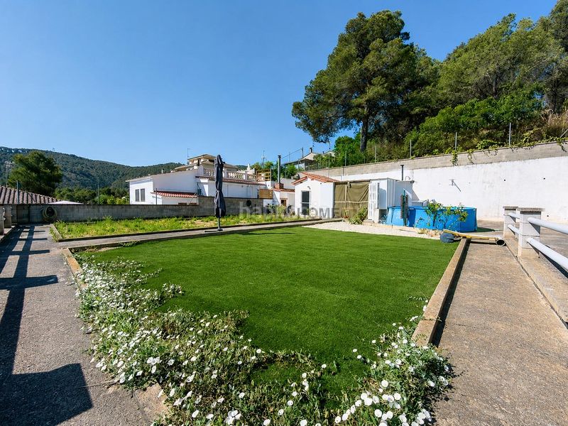Foto 1758333f-0180-4974-9213-44e847a35e38. Terreny residencial a Canyelles