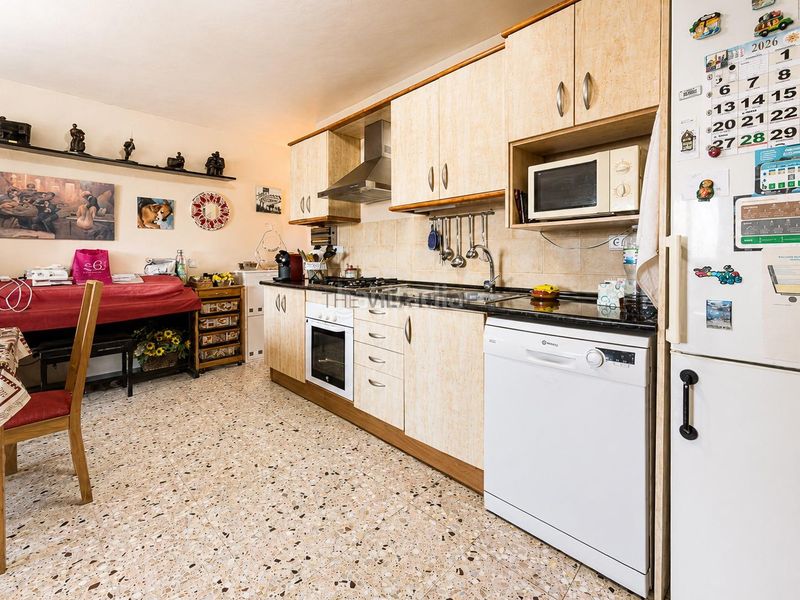 Foto c074a004-ef3c-4d77-b5fe-a0b3fa3c9954. Casa amb calefacció aparcament a Olivella