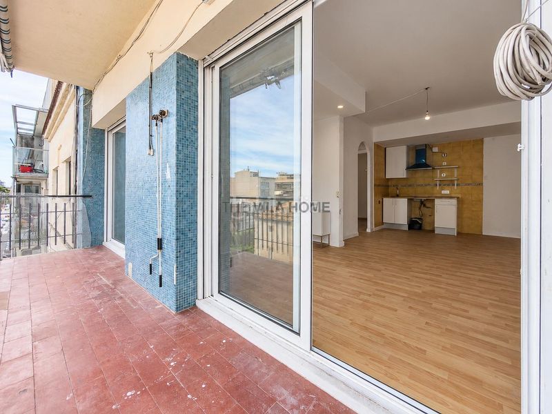 Foto 03f42f94-134d-4e70-a9e4-349c23aff1d2. Etagenwohnung in Sant Joan Vilanova i la Geltrú