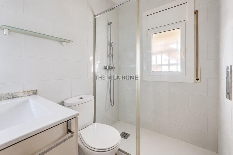 Foto 36f96357-ed3a-4b73-80b7-70009257d157. Chalet  independiente en Cunit residencial Cunit