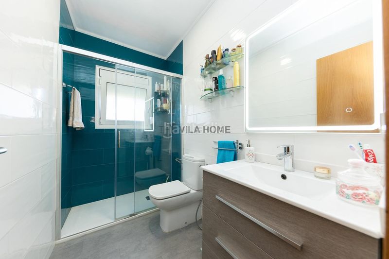 Foto 43b73904-1015-402c-89a3-7b7b12e6ddc9. Chalet  independiente en Cunit residencial Cunit