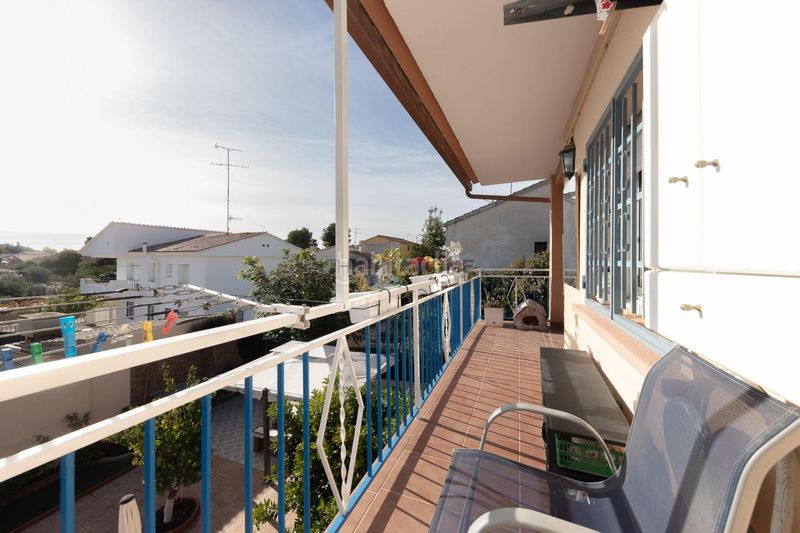 Foto e1f0abdf-a9b7-4027-adaa-b42178f532ef. Chalet  independiente en Cunit residencial Cunit
