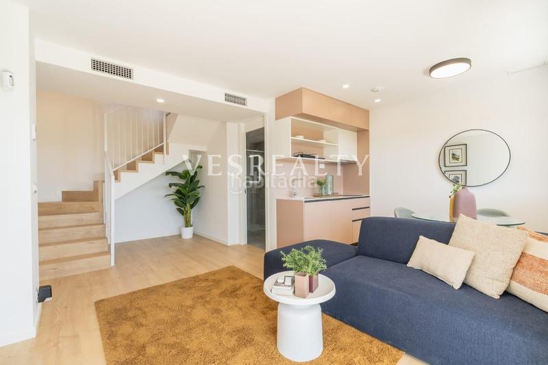 Foto 15aedd9e-6f2c-4939-9e48-868eda1c8adf. Casa aparellada amb aparcament piscina a Montebello - Nou Espai Nucia (la)