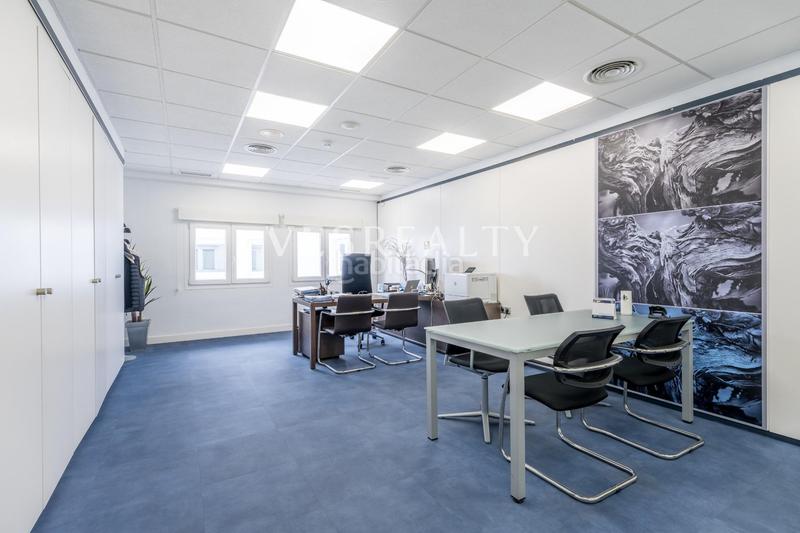 Foto 07a86fdd-ebff-48ce-808c-c830395a2443. Oficina en Ensanche-Diputación Alicante