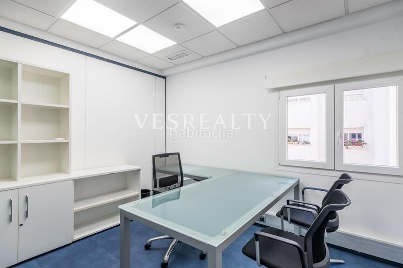 Foto 55659709-e880-4c92-b318-f852ffeb177c. Oficina en Ensanche-Diputación Alicante