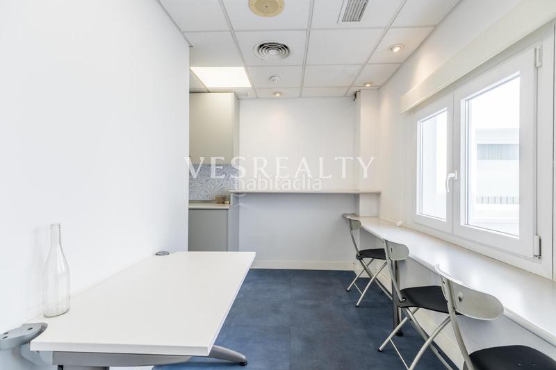 Foto 736d0276-2187-4901-be44-2ce9e90ce699. Oficina en Ensanche-Diputación Alicante