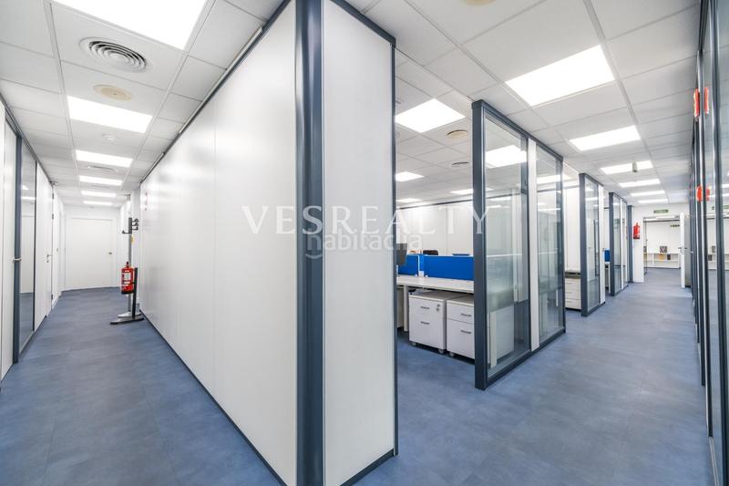 Foto f276cfe6-8a83-434b-94da-7b37b97acee5. Oficina en Ensanche-Diputación Alicante