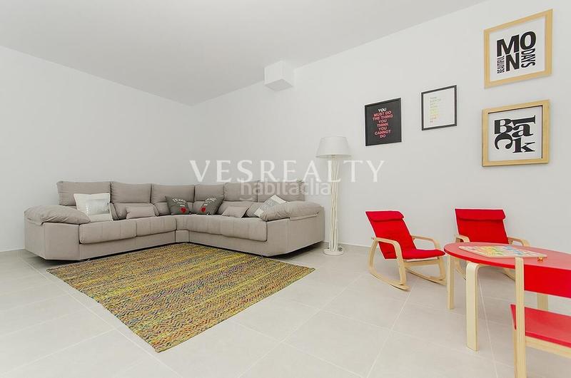 Foto 23dffa76-b61d-49cf-b9f0-f3cfe7bc128c. Chalet en Campoamor Orihuela