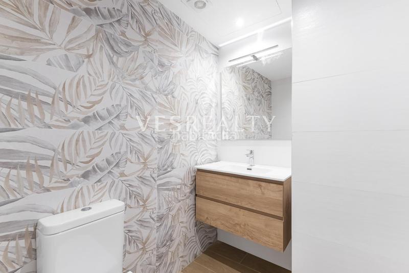 Foto 3e7f671c-357c-4f2b-841f-d10823ea0c33. Flat in explanada de españa 8 in Casco Antiguo - Sta. Cruz - Ayuntamiento Alicante