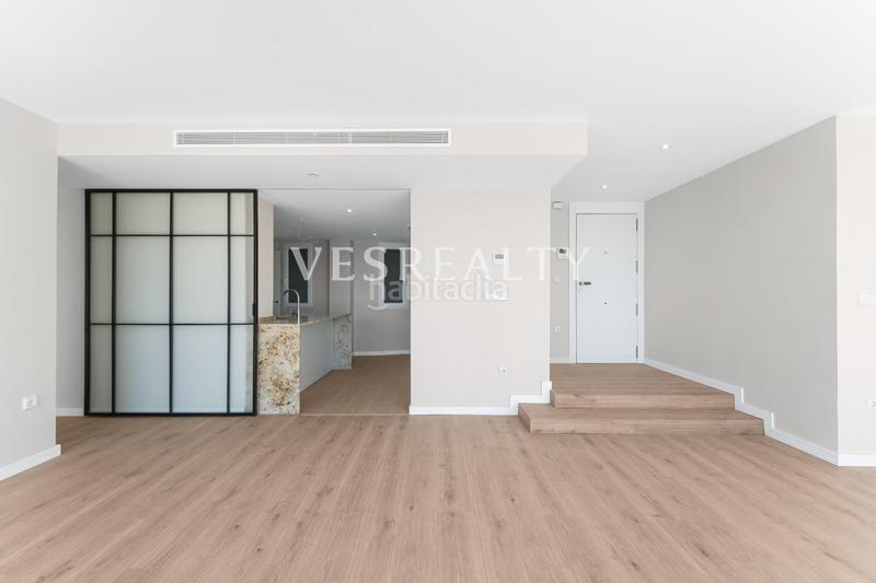 Foto 78294f3a-1464-486f-af88-b7bc0dc59d28. Flat in explanada de españa 8 in Casco Antiguo - Sta. Cruz - Ayuntamiento Alicante