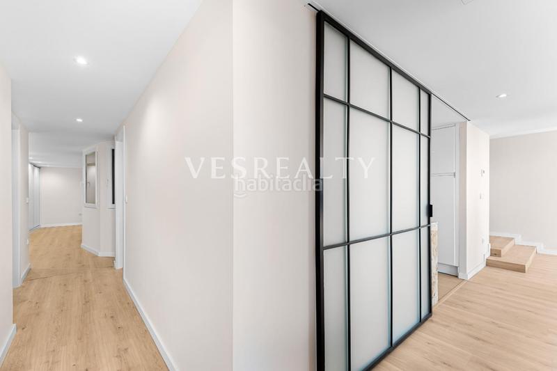 Foto 948f79ee-5a00-41cf-8422-418dedad5aab. Flat in explanada de españa 8 in Casco Antiguo - Sta. Cruz - Ayuntamiento Alicante