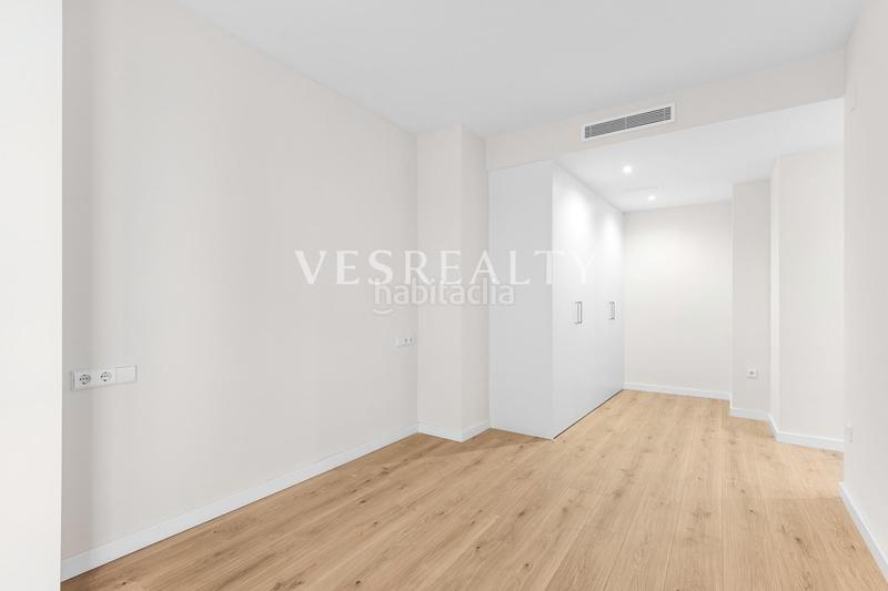 Foto ed9d5fdb-86f9-49b3-bb2a-b455b25dde5a. Flat in explanada de españa 8 in Casco Antiguo - Sta. Cruz - Ayuntamiento Alicante