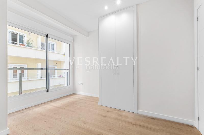 Foto ee2a5519-684c-43a8-abfb-facea117427e. Flat in explanada de españa 8 in Casco Antiguo - Sta. Cruz - Ayuntamiento Alicante