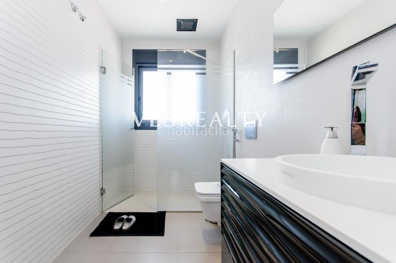 Foto 2caa2b7a-ea23-4fe1-b2ca-06adb1ca2760. Chalet en Campoamor Orihuela