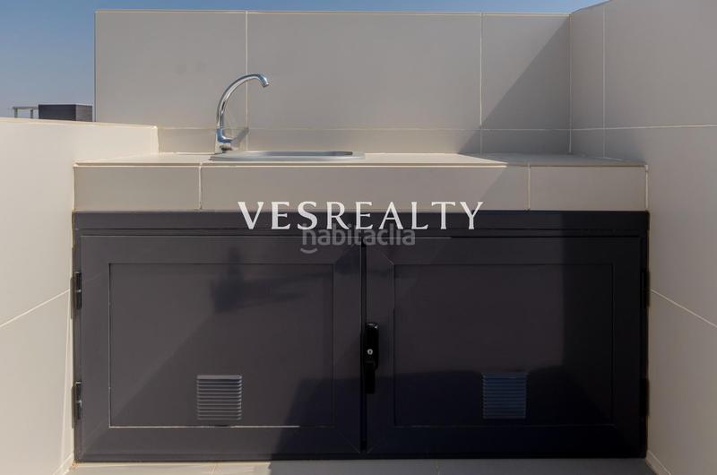 Foto d185f5f2-97a2-4577-8996-aaeebbe2bfd4. Chalet en Campoamor Orihuela