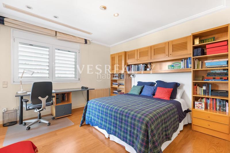 Foto 516488d9-c159-40d9-b0a0-174bd3956c7a. Chalet exclusiva villa en primera línea de mar en cabo huertas en Alicante